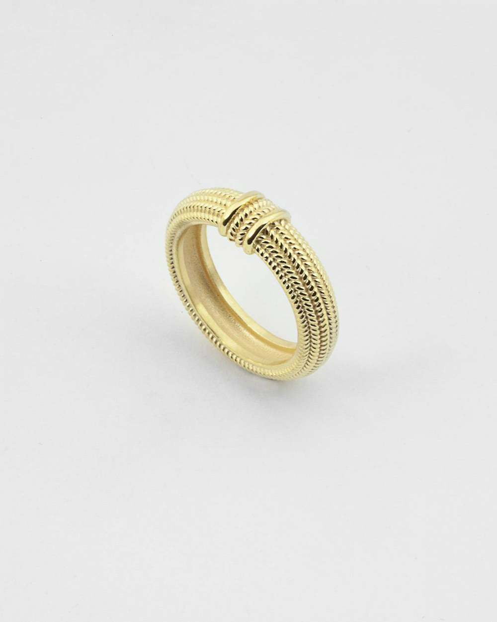 Home YELLOW GOLD MAGNA GRECIA FINE RING NOVE25